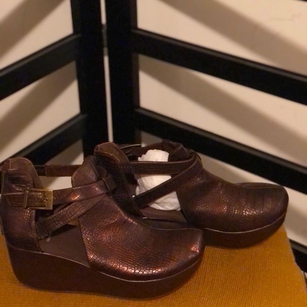 Yellow Box Shoes. Never worn!